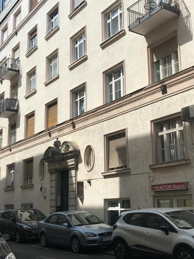 Nick'S Apartment-Spacious, Central And Quiet, By Margit Bridge Βουδαπέστη Εξωτερικό φωτογραφία